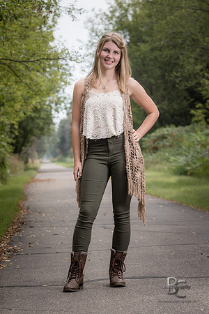 Eve Mullooly, Senior Photos, 0005