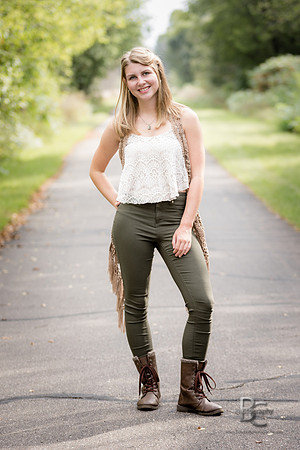 Eve Mullooly, Senior Photos, 0009