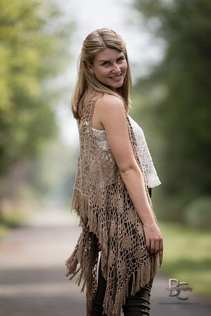 Eve Mullooly, Senior Photos, 0019