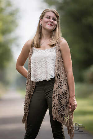Eve Mullooly, Senior Photos, 0025