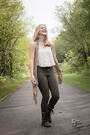 Eve Mullooly, Senior Photos, 0031