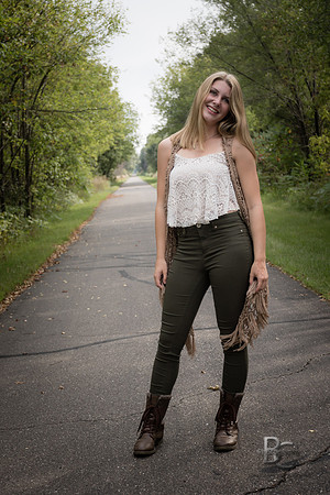 Eve Mullooly, Senior Photos, 0034