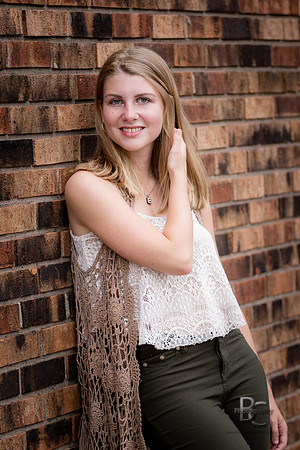 Eve Mullooly, Senior Photos, 0048
