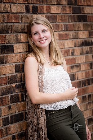 Eve Mullooly, Senior Photos, 0049