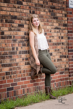 Eve Mullooly, Senior Photos, 0051