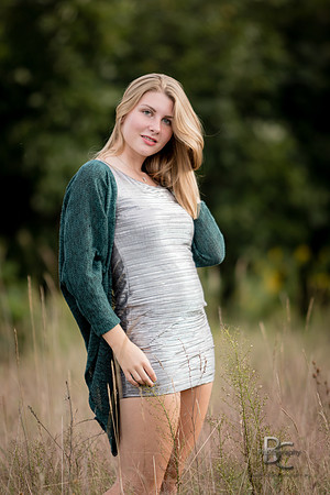 Eve Mullooly, Senior Photos, 0098