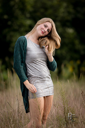 Eve Mullooly, Senior Photos, 0099