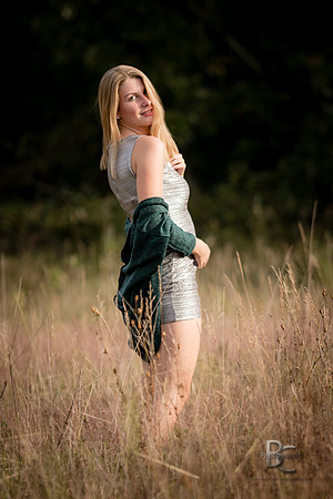 Eve Mullooly, Senior Photos, 0105